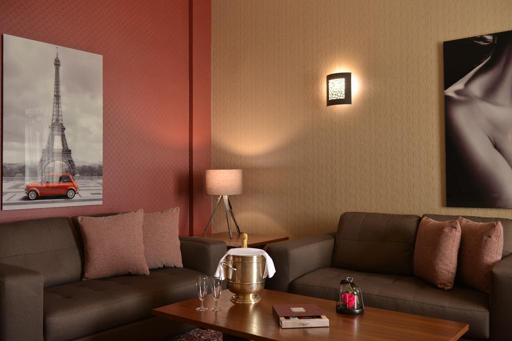 Regency Palace Hotel Джунія Екстер'єр фото