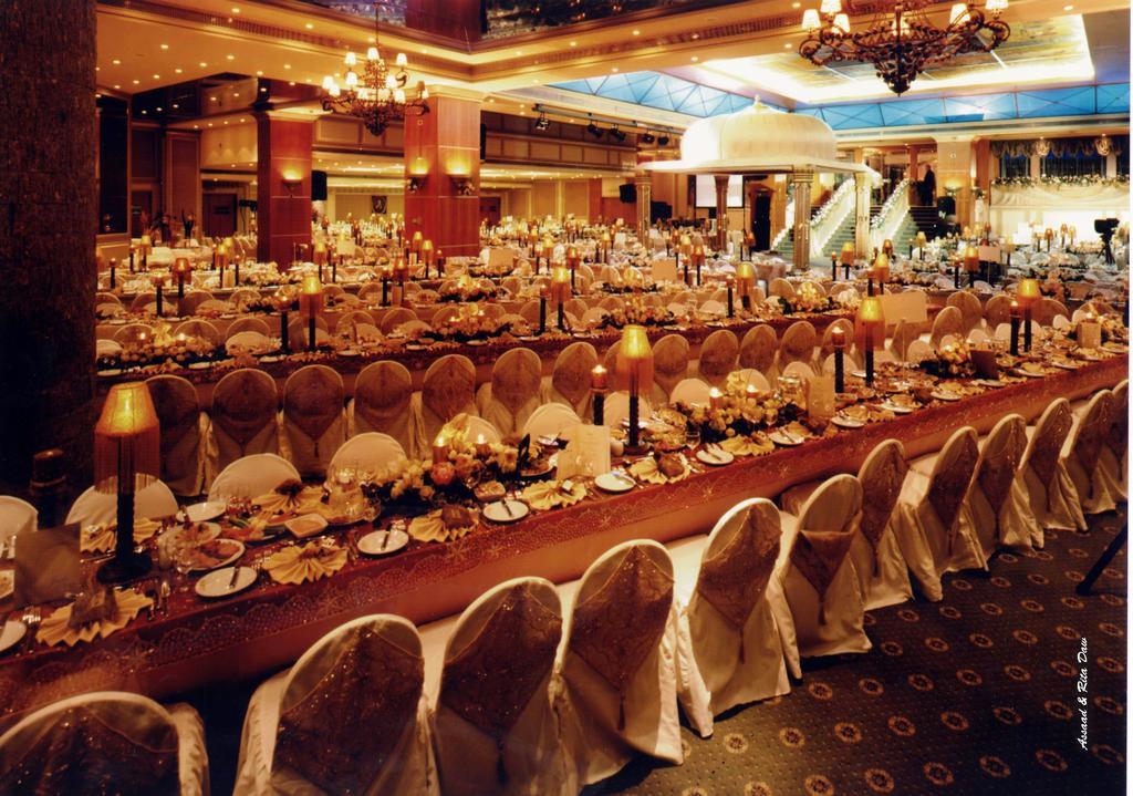 Regency Palace Hotel Джунія Екстер'єр фото